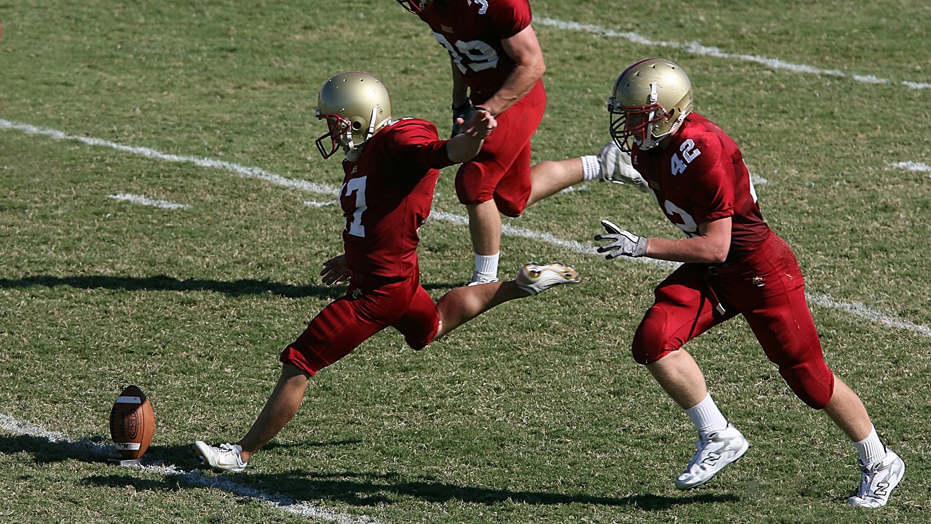 中国篮球运动员专项技术动作的力量学分析与训练优化，篮球专项力量训练的主要训练内容